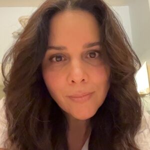 Meet your Posher, Adriana